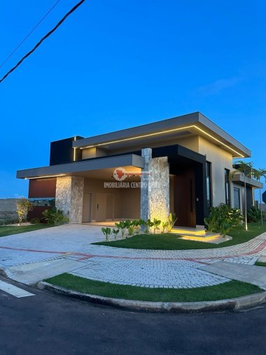 CASA A VENDA AQUARELA DOS POEMAS