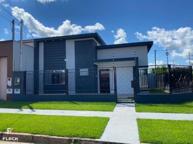 CASA A VENDA NO JARDIM DAS OLIVEIRAS