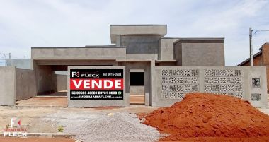 CASA A VENDA NO JARDIM TERRA RICA