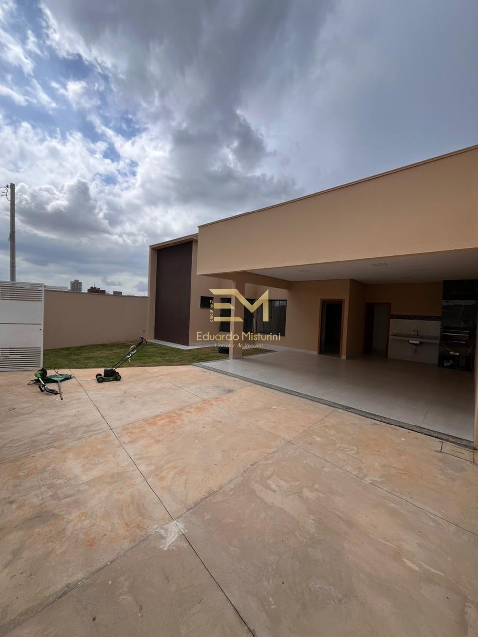 CASA A VENDA DEVILLE