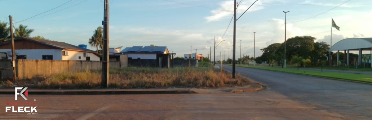 TERRENO A VENDA CENTRO