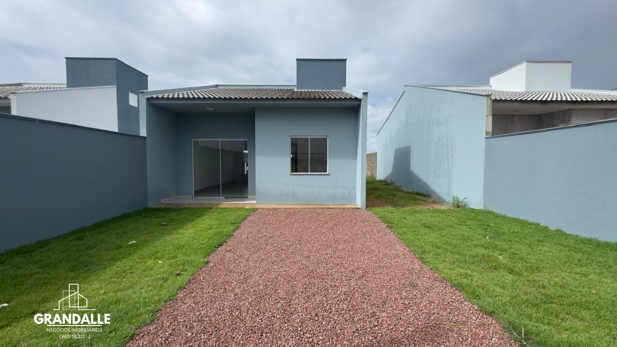 CASA NO RESIDENCIAL CANARINHO