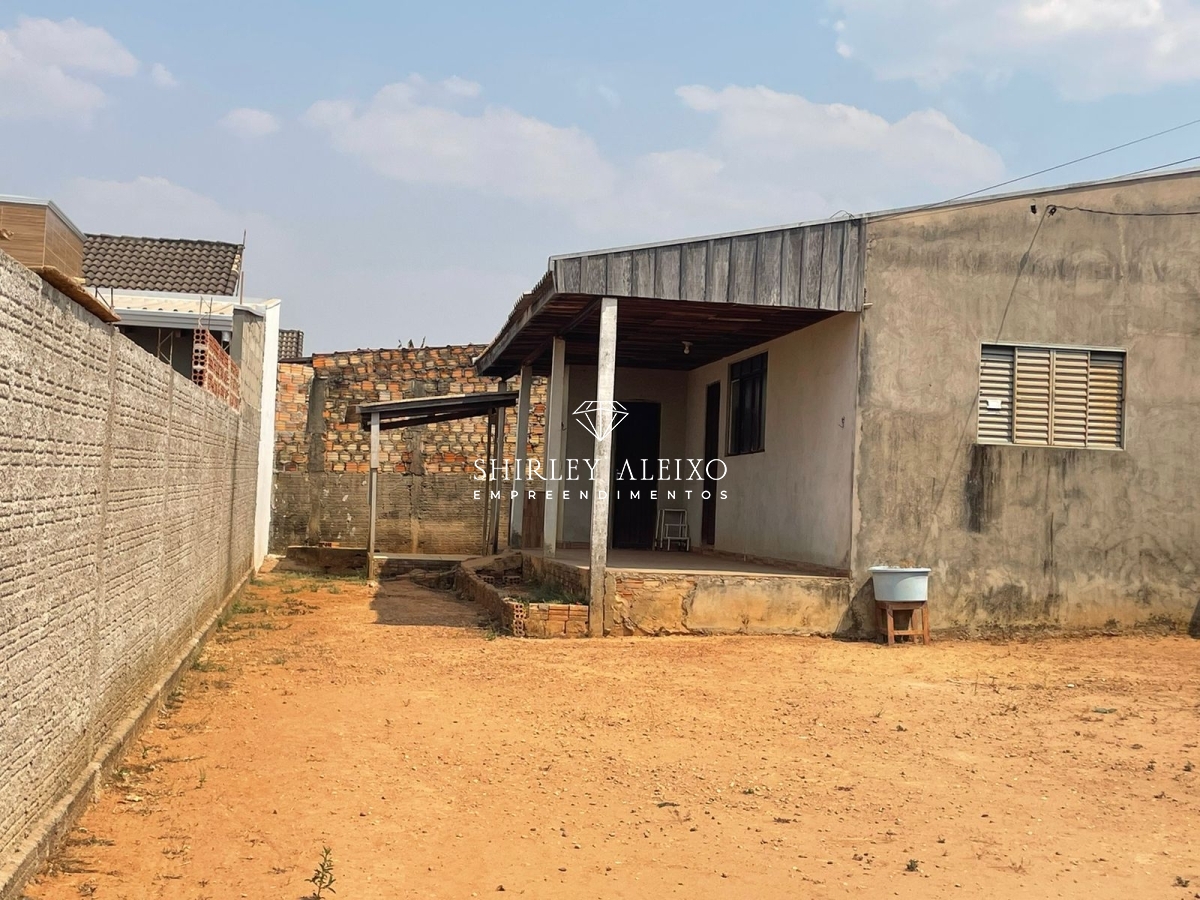 CASA PARA VENDA NO RESIDENCIAL BANDEIRANTES