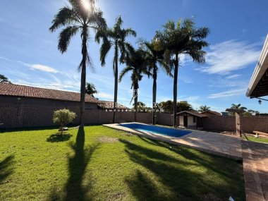 CASA PARA LOCAÇÃO CENTRO