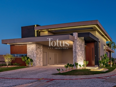 CASA DE ALTO PADRÃO CONDOMÍNIO AQUARELA DOS POEMAS REF: 99