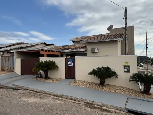 CASA 3 DORMITÓRIOS À VENDA EM SÃO GABRIEL, JUARA/MT