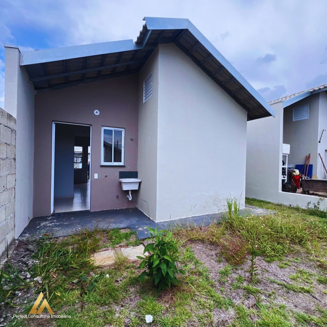 BELISSIMA CASA DE 2 DORMITORIOS PARA LOCAÇÃO NO RESIDENCIAL MIRANTES DAS AGUAS EM TAUBATÉ SP.