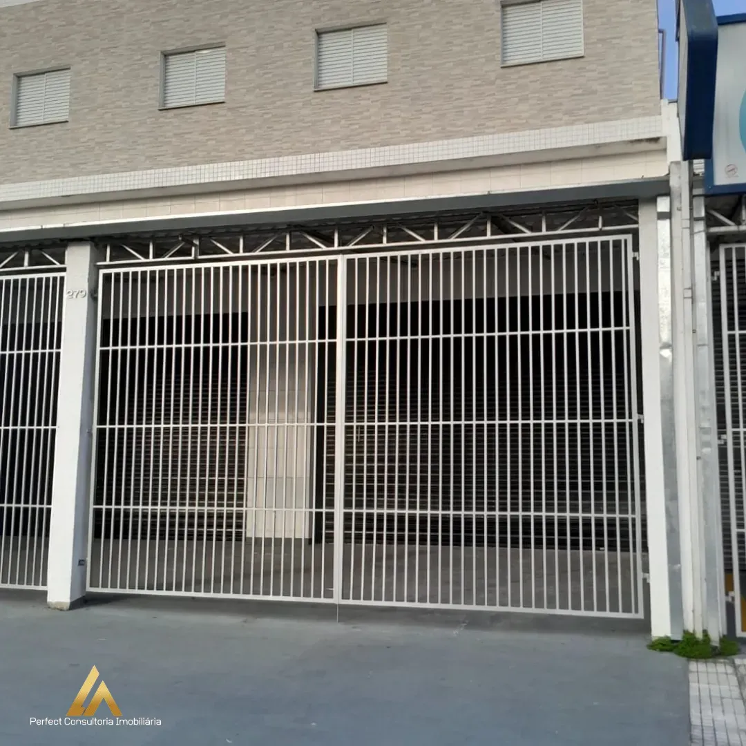  BELISSIMO SALÃO COMERCIAL COM PORTA AUTOMÁTICA PARA LOCAÇÃO NO BAIRRO GRANJA DANIEL EM TAUBATÉ SP.