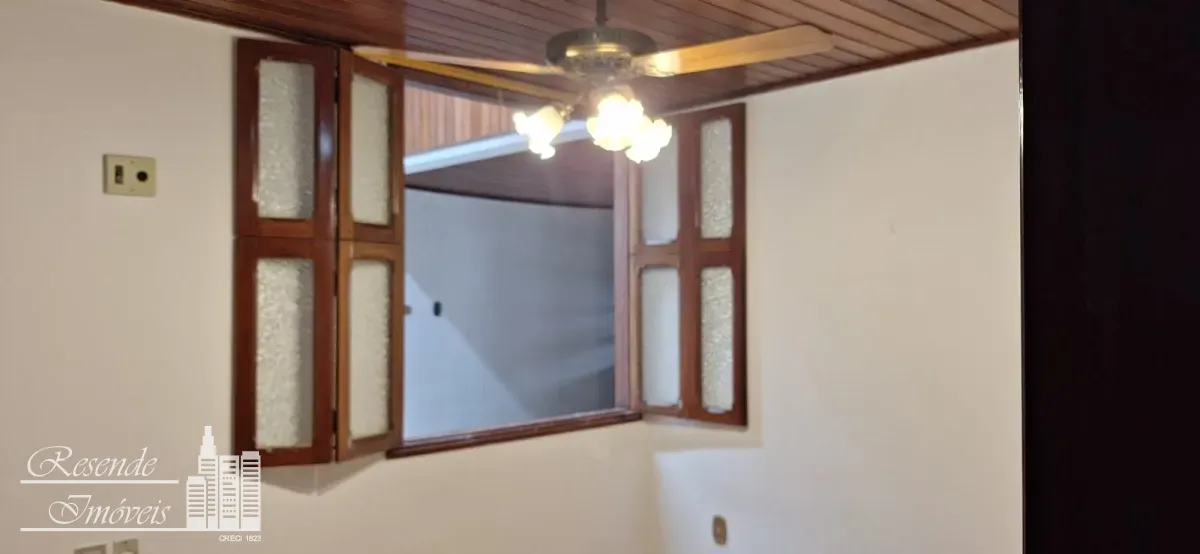 Casa, 4 quartos, 320 m² - Foto 30