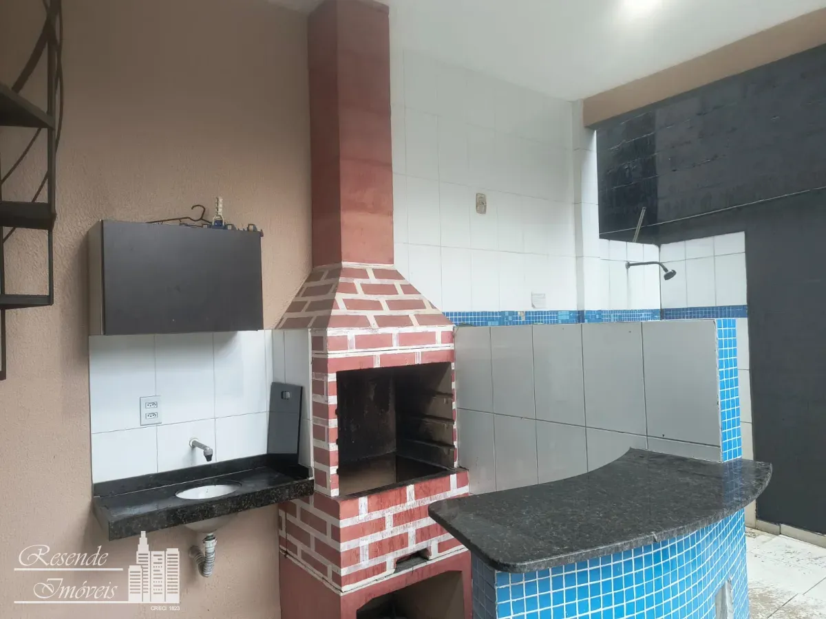 Casa, 4 quartos, 200 m² - Foto 2