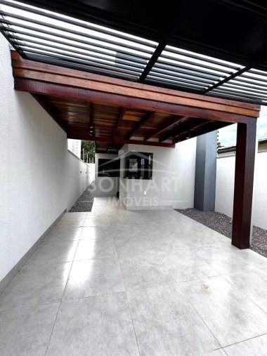 CASA A VENDA NO RESIDENCIAL MARIPA