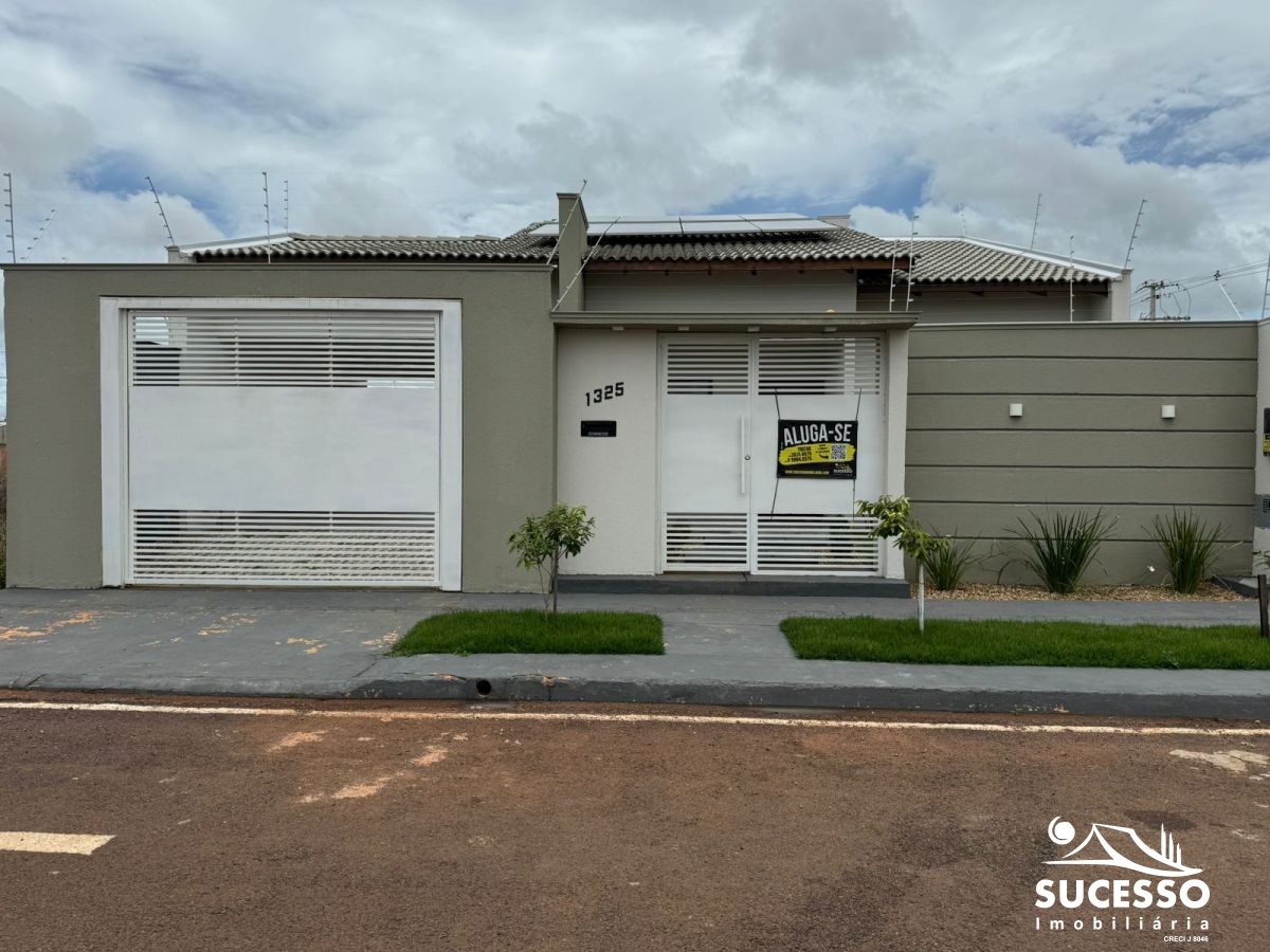 CASA - JARDIM QUATRO ESTAÇÕES