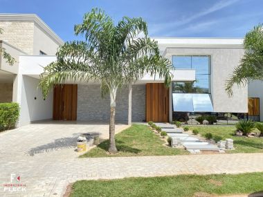 CASA A VENDA NO RESIDENCIAL PORTAL DA MATA