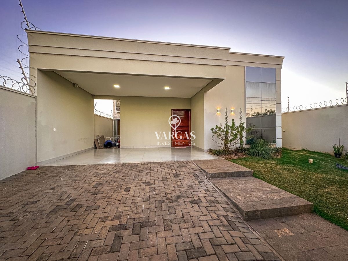 CASA A VENDA NO JARDIM CURITIBA